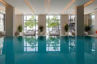 The Pearle Hotel & Spa, Autograph Collection - Pools
