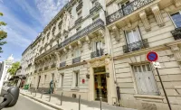 Hôtel du Square d'Anvers Hôtels à : Paris