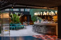 阿姆斯特丹史基浦機場弗洛裏安酒店, 匠旅系列 - 酒吧