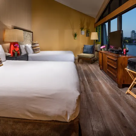 Hotel Maya