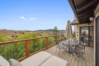 Magnificent Canyon View, Huge Deck, Outdoor Dining