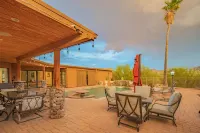 Fountain Hills Gem w/Pool and Hot Tub!