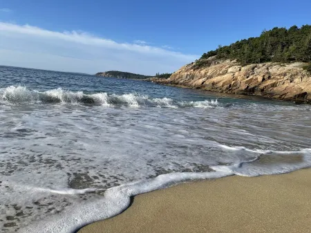 DT BarHarbor Near YMCA ,Tennis , PickleBallCt,Athletic Field, Kids Playground