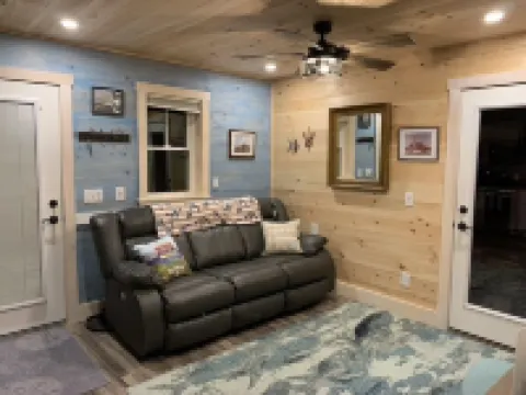 Decker Cove Cottage, New in 2020!