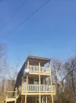Quiet 2 bedroom A-frame cabin located 5 miles from East State Street.