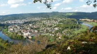 3-star gîte, green setting, close to shops, free WiFi
