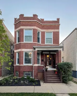 Family-friendly, stylish Chicago Apartment in Logan Square 월마트 슈퍼센터 주변 호텔