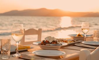 Almiriki Naxos Beachside Living