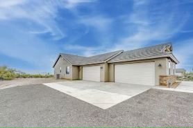Modern marble beauty with easy access to hiking, UTV, and mountain bike trails