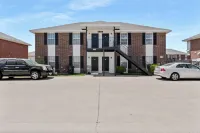 Cozy 2-bedroom apartment in charming Killeen with WiFi, AC