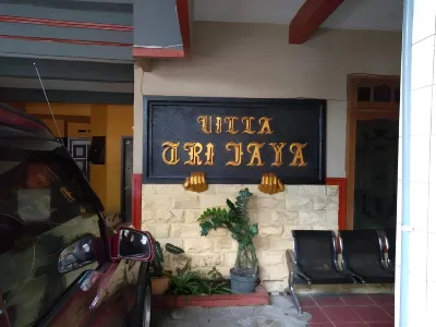 Villa Trijaya Hotel dekat Pos Penampungan Susu Ramban