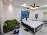 FabHotel City Star