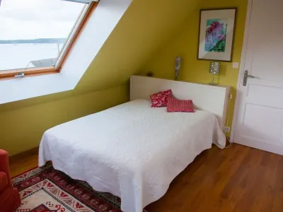 Sea view apartment