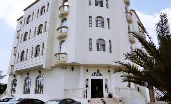 Al Ferdous Hotel Apartments