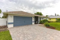 Pool - 3 bedrooms - 2 baths - Pet Friendly - 3 Miles to Beach