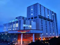 Greenroom Apartemen Bogor Valley Hotell i Desa Kedungbadak
