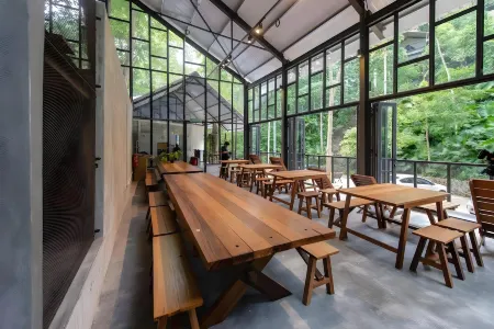 Boulder Valley Отели рядом с достопримечательностью «Entopia by Penang Butterfly Farm»