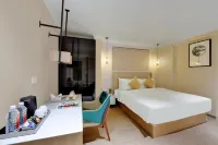 Beacon NIBM Pune Hotel a Mundhva