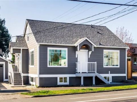 Entire home 3B/3B 2356 sq.ft