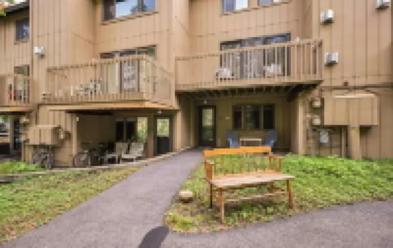 Cozy Ski Retreat at Waterville Valley. Pet Friendly! Hotels in Waterville Valley