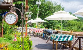 Yangyang Seorak Spa Herb Ville Pension