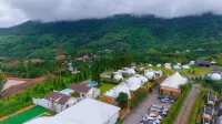 Stratus  Resort Hotels in 
