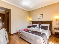Appia Park Hotel Hotels near Giovan Battista Pastine International Airport