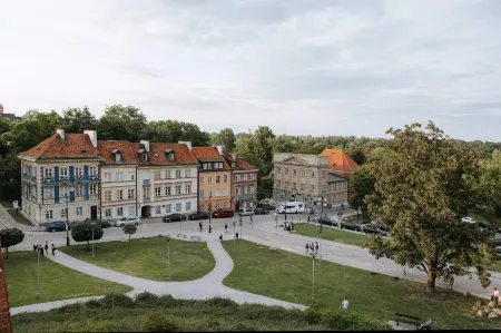 Old Town Market Place Penthouse by BookingHost Отели рядом с достопримечательностью «Дворец культуры и науки»