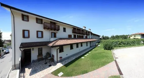 Agriturismo Tonutti - Tonutti Vini e Vigneti