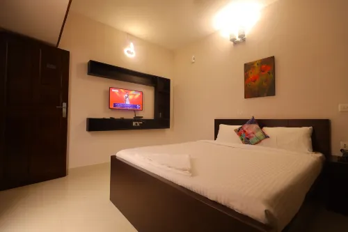 Kfour Apartment & Hotels Private Limited - bar