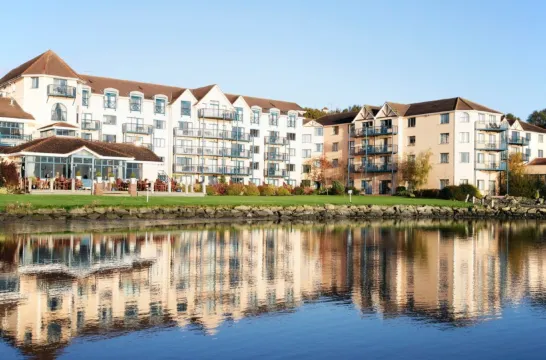 斐裏卡里格酒店