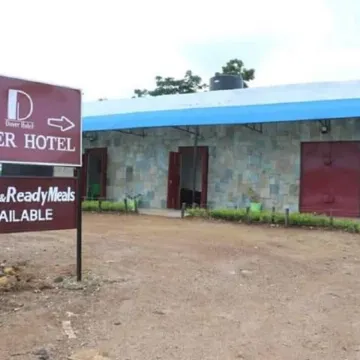 Dover Hotel Bondo