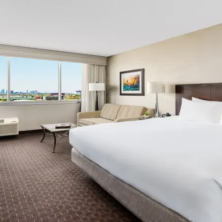 Crowne Plaza PHOENIX AIRPORT - PHX by IHG