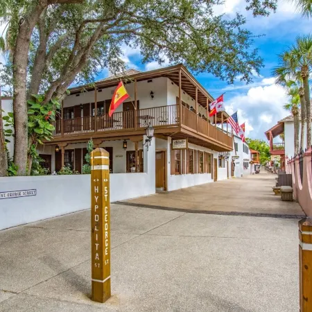 16 Saragossa Street B