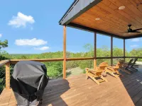 Brand New! Lofted Lookout - gorgeous views near Turner Falls Hotels in Murray County