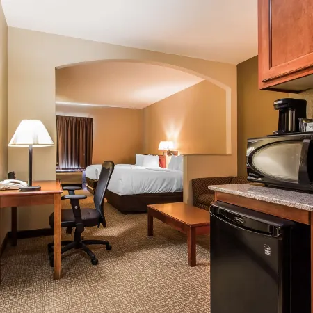 Quality Suites New Iberia