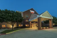 Fairfield Inn & Suites Dallas Lewisville Các khách sạn ở Lewisville