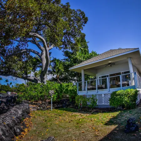 Kona Bay Hale