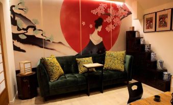 1 Bed Villa - Sleeps 2 - Garden - Parking - Wifi