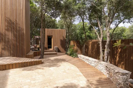 Résidence Sophia Отели рядом с достопримечательностью «Office Municipal de Tourisme de Bonifacio»