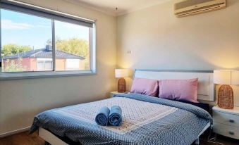 Rosie House-Spacious Comfortable Home