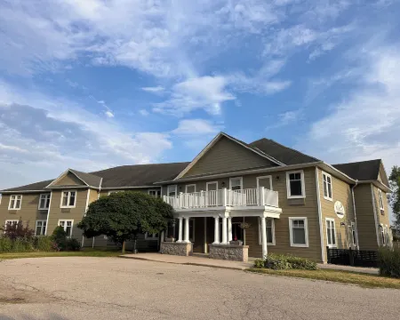 Stone Willow Inn Hotels in Perth County
