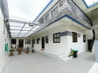 Manzil Anilao B&B Superior Bedroom U3