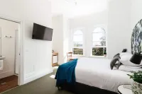 The Florance Hotels in Invermay