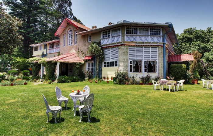 Hotel Chevron Rosemount, Ranikhet