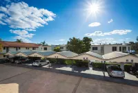 Sails Luxury Apartments Merimbula - parking