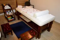 宏偉三奇酒店 - SPA