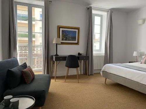 Les Tourelles - Homestays