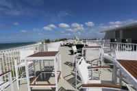 Oceana 204 East
