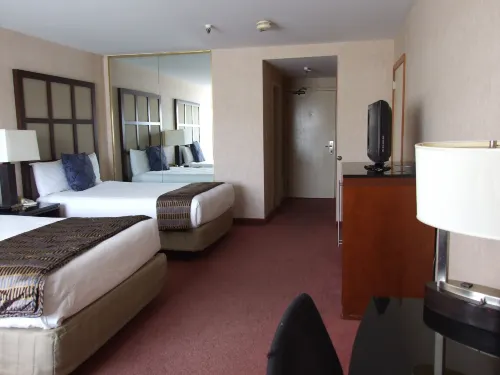 Hudson Valley Resort Hotels in Gardiner